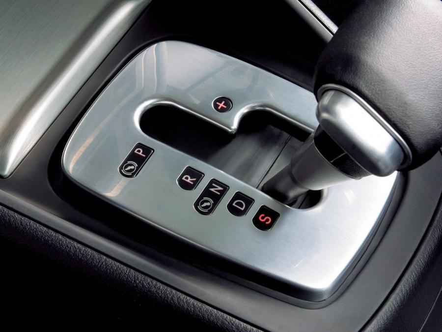  Volkswagen Golf R32 2002 года  (фото 12 из 38)